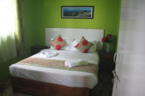 Beverly Hills Home stay